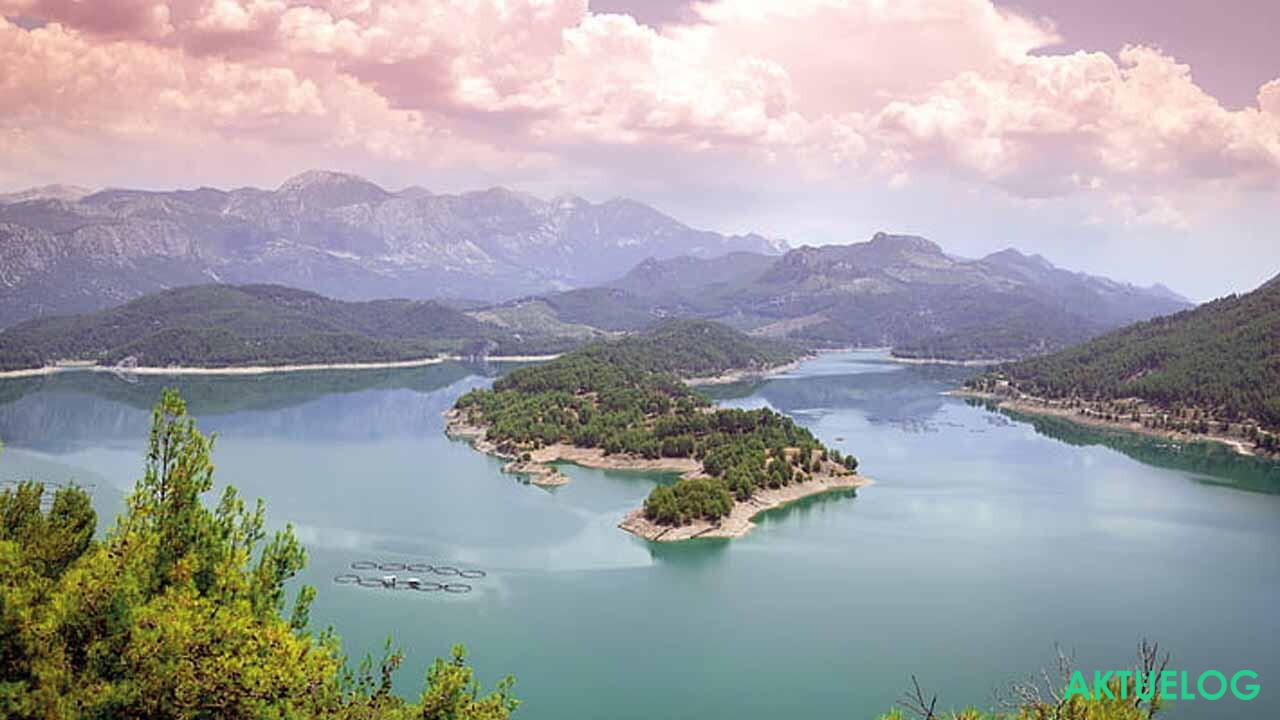 Burdur Gezilecek Yerler burdur-gezilecek-yerler-3