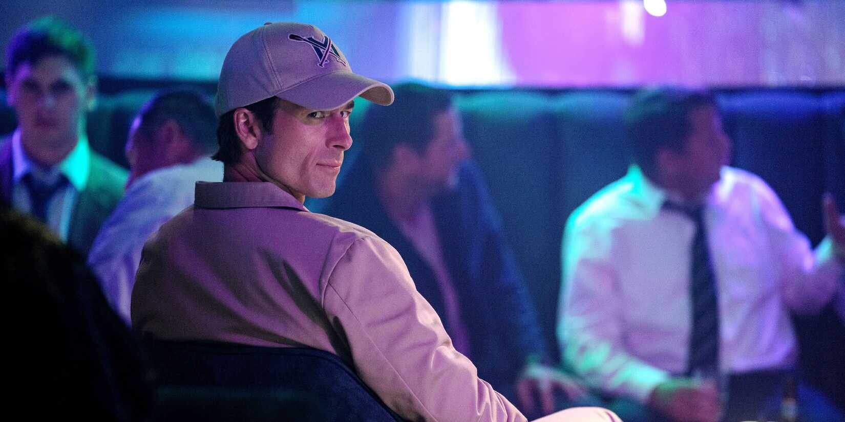 Glen Powell, 'How to Make a Killing' ile Kötü Adam Rolünde Zirve Yaptı Glen Powell, 'How to Make a Killing' ile Kötü Adam Rolünde Zirve Yaptı